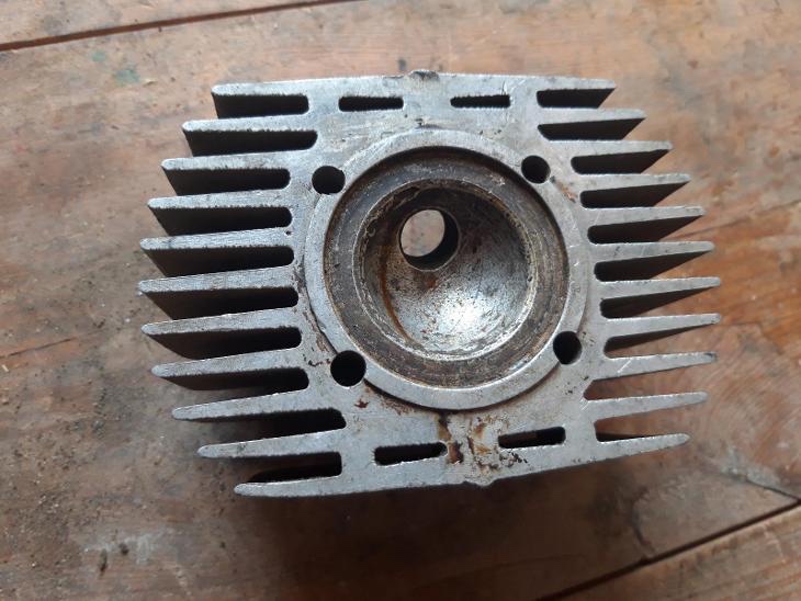 Jawa 05 hlava KOUPÍM