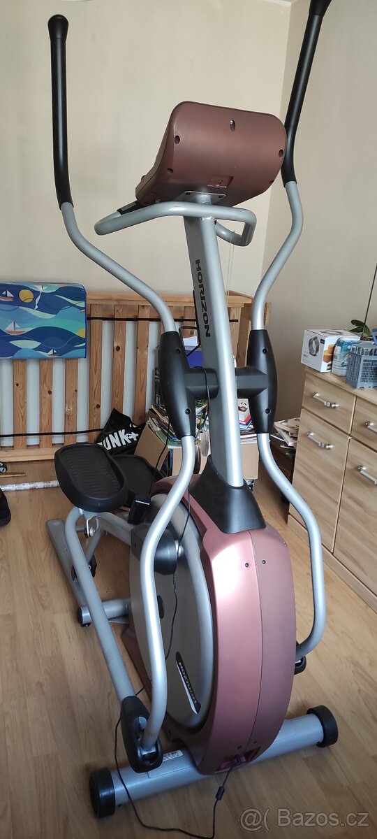 Eliptický trenažér Horizon Fitness  Rojo E5