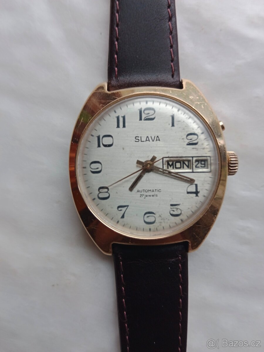 Staré funkční  pozlacené hodinky Slava automati