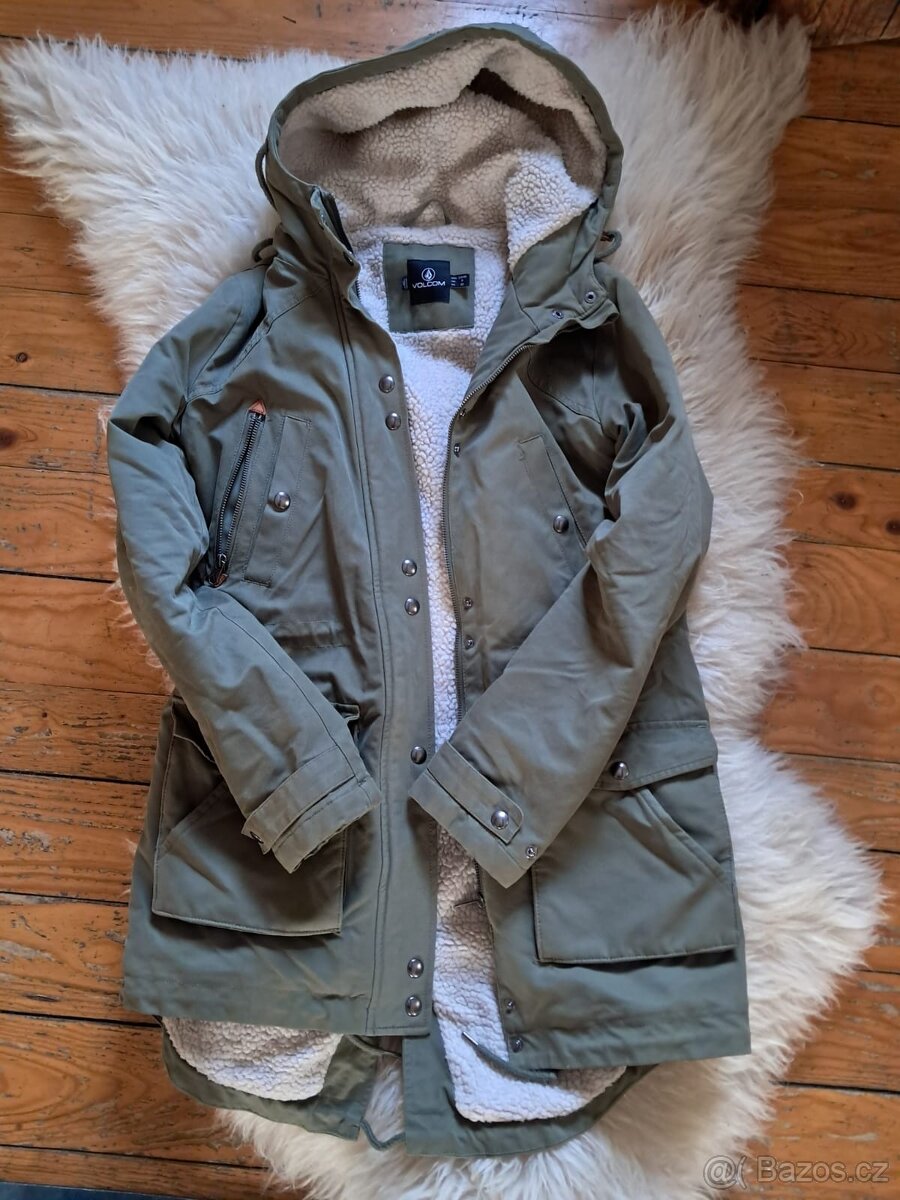 Zimní teplá bunda/kabát/parka VOLCOM, velikost S