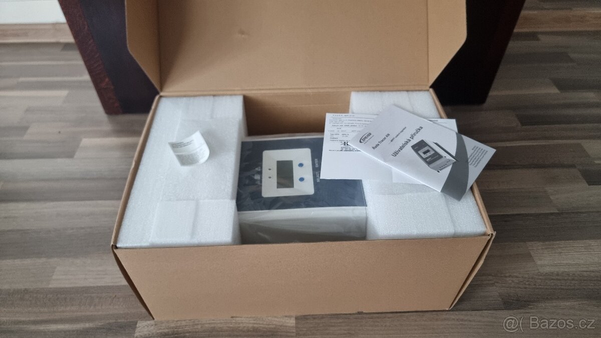 V záruce-MPPT solární regulátor EPsolar 200V/80A