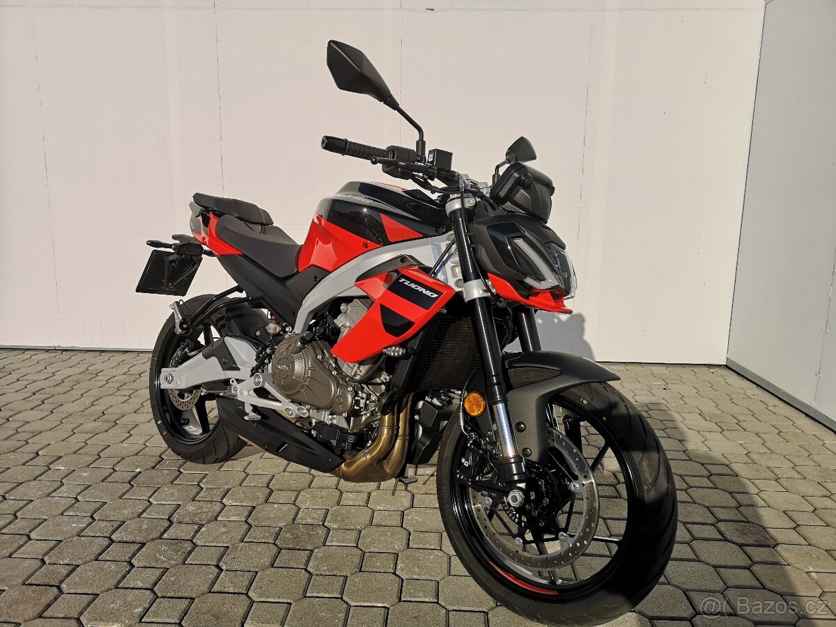 Aprilia Tuono 457, r.v.8/2025,odpočet DPH,nové v ČR,2.403 km