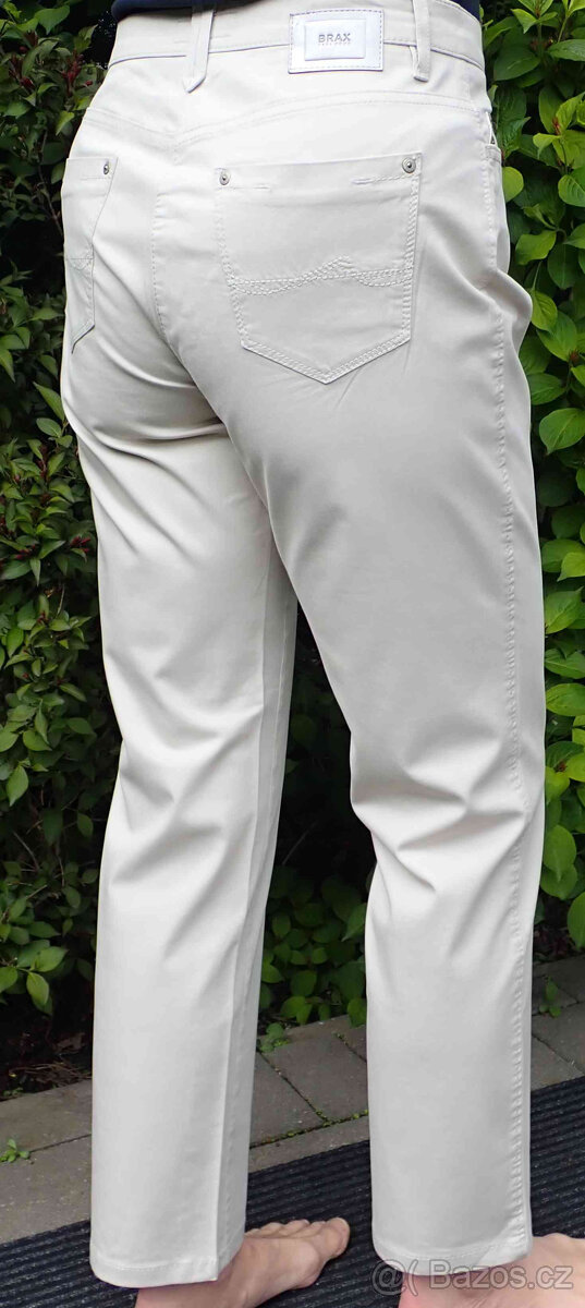 Kalhoty béžové nové Brax,hnědé Taylor wright vel.M-L