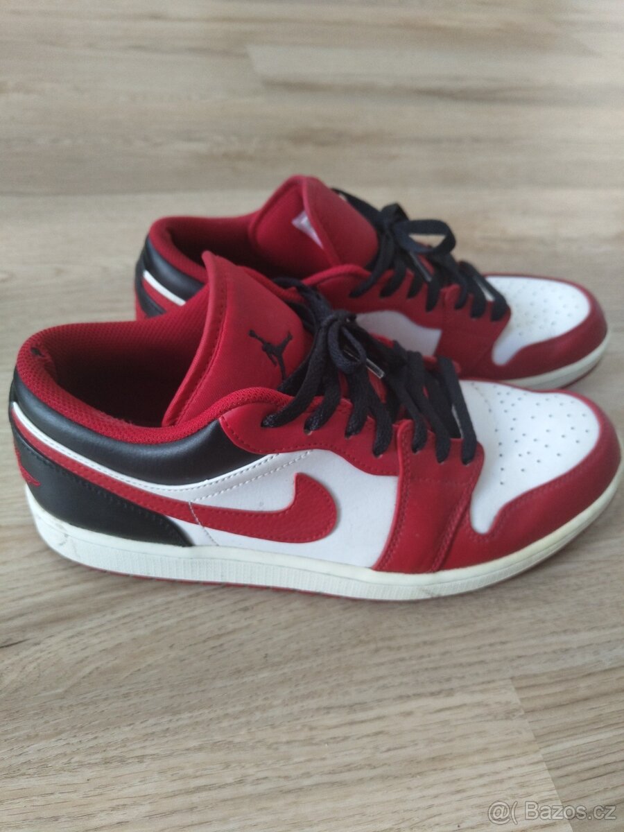 Prodám Nike Jordan Low