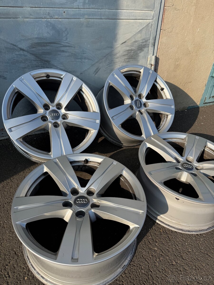Originál Audi R18 5x112