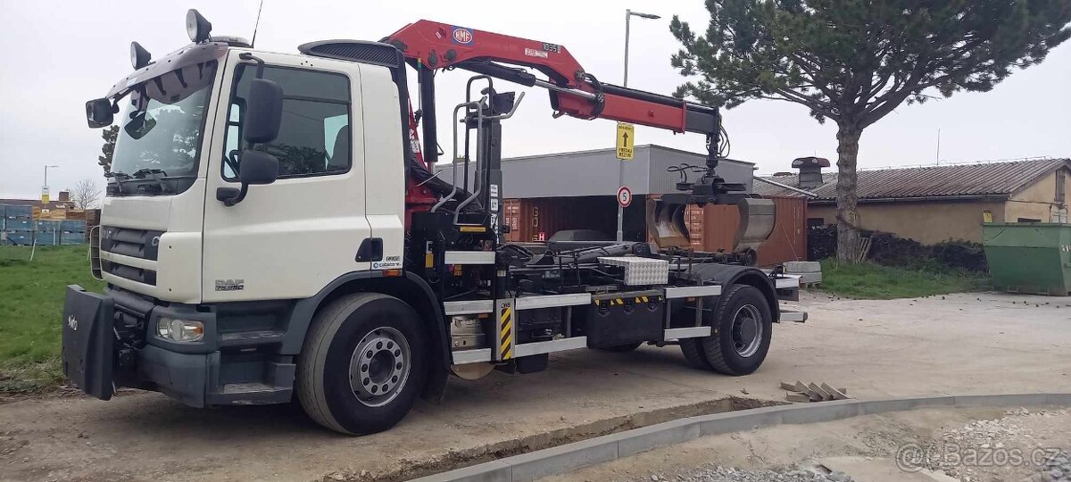 DAF CF75.250 hákový nosič