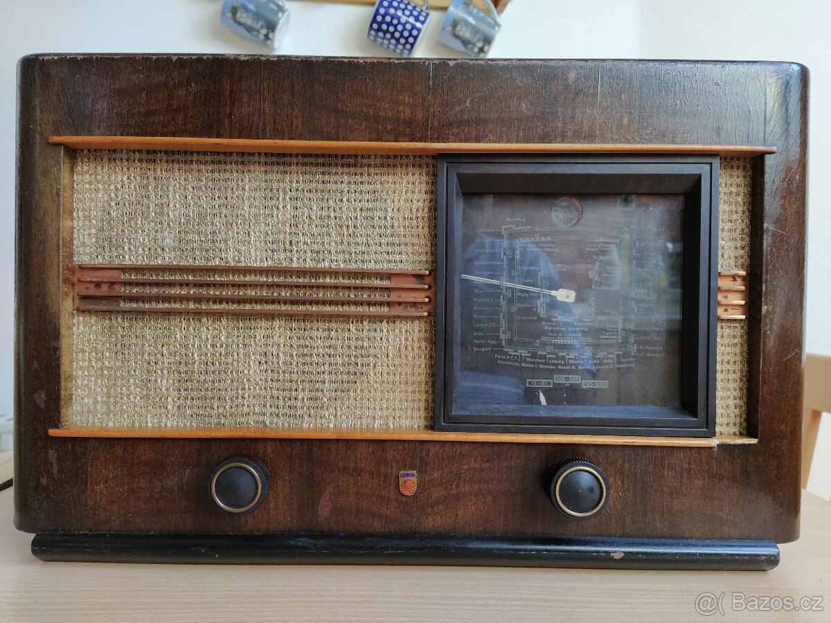 Rádio PHILIPS 514A