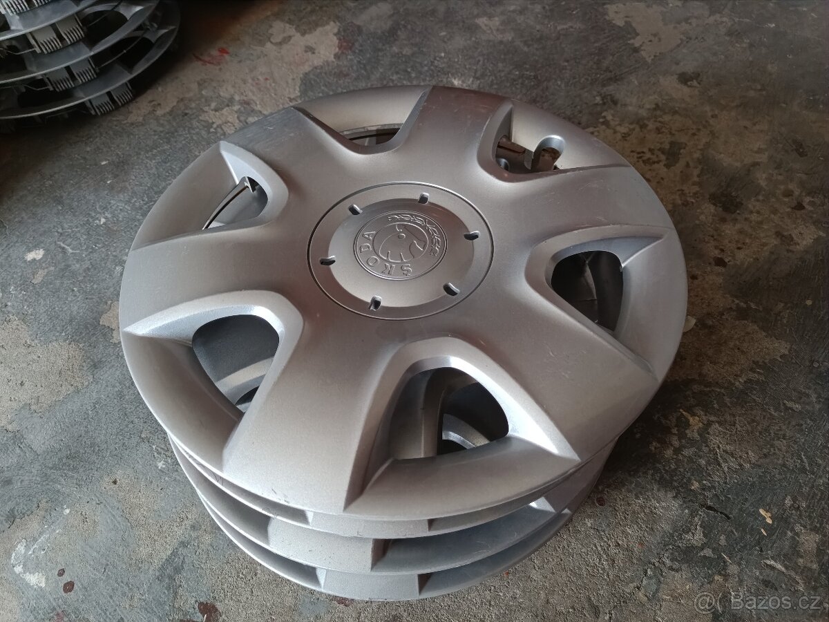 Sada poklice Škoda 15" č.3