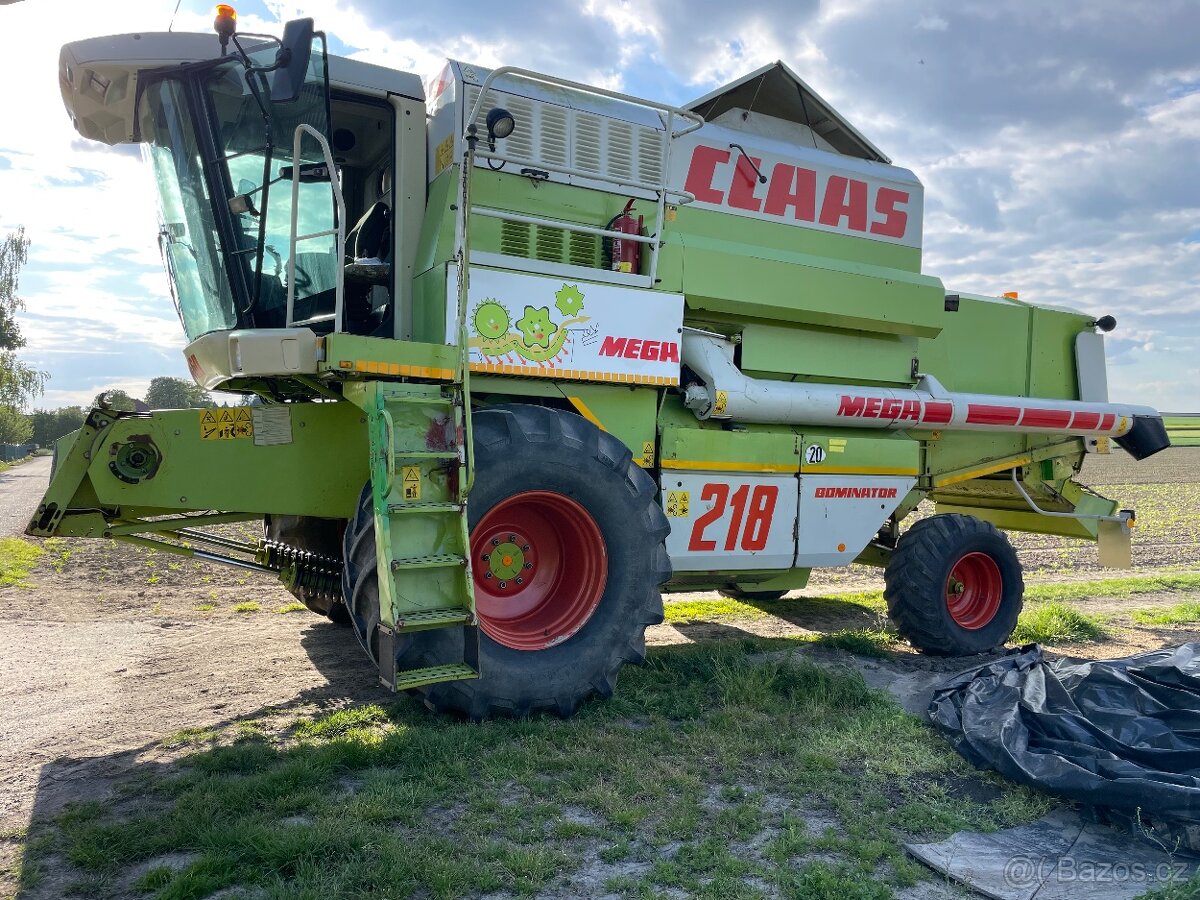 Kombajn Claas John Deere koupím
