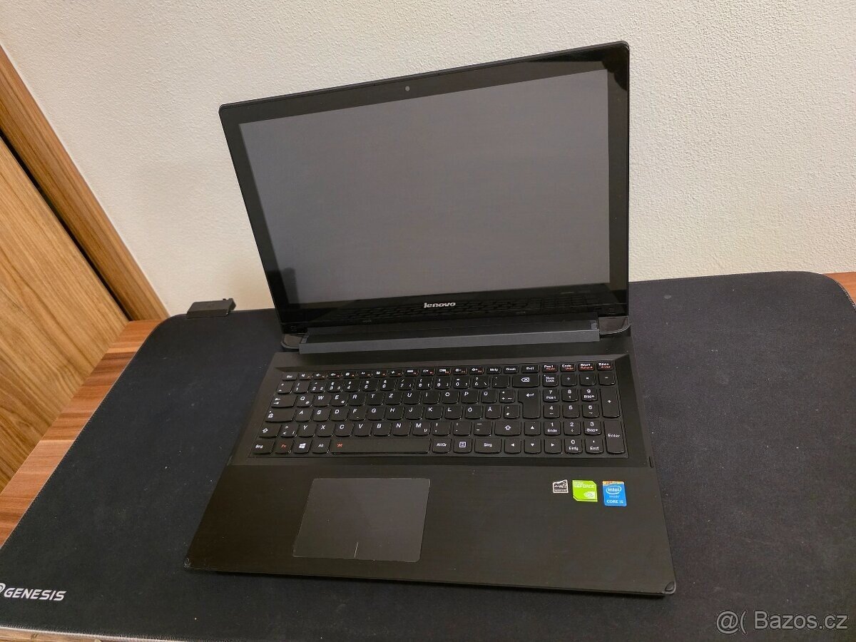 Notebook LENOVO Z546