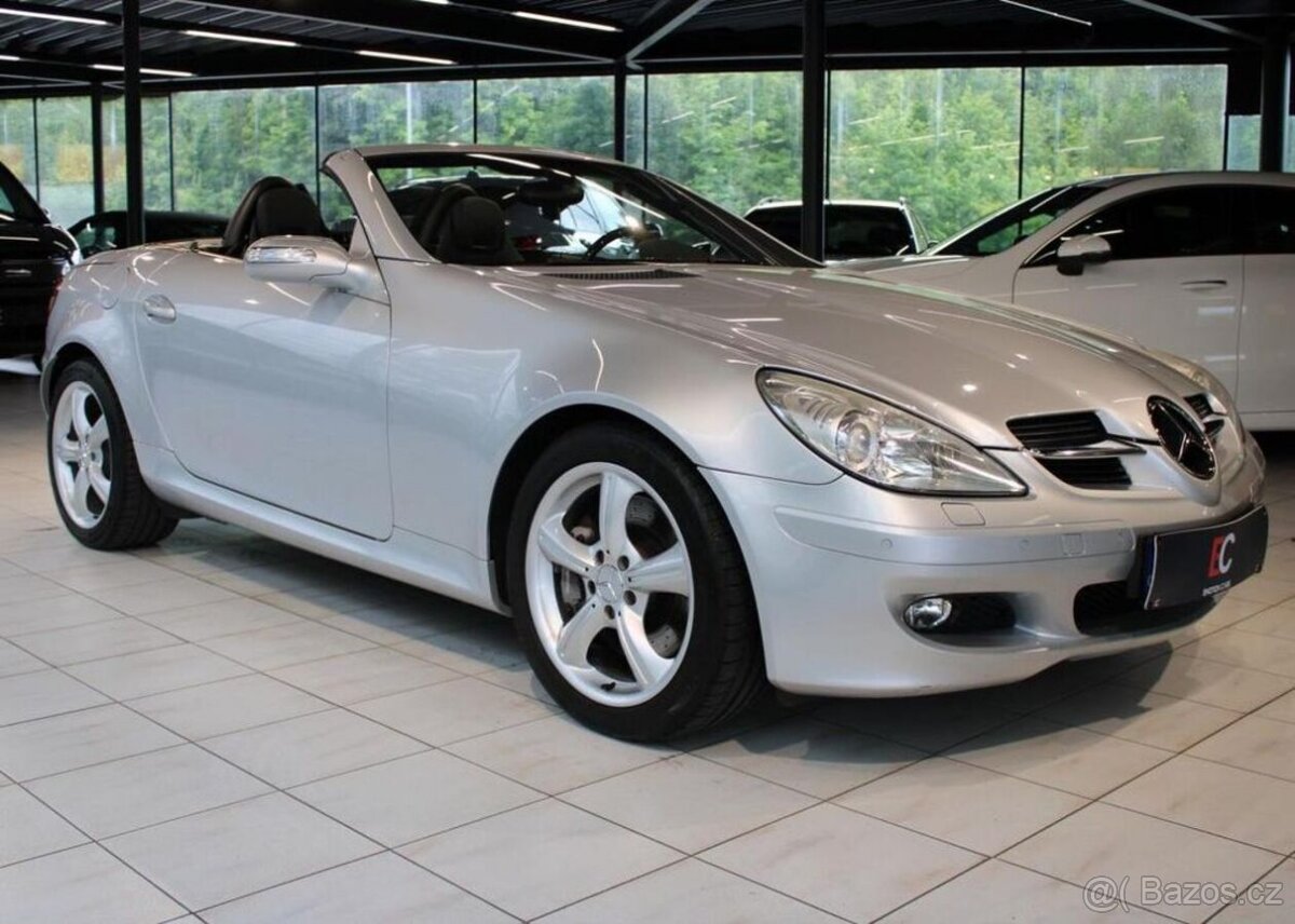 Mercedes-Benz SLK 350 benzín automat