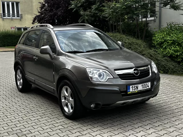 Opel Antara 2.0 CDTI 16V Cosmo SUV 4x4 Kůže Xenony Tempomat