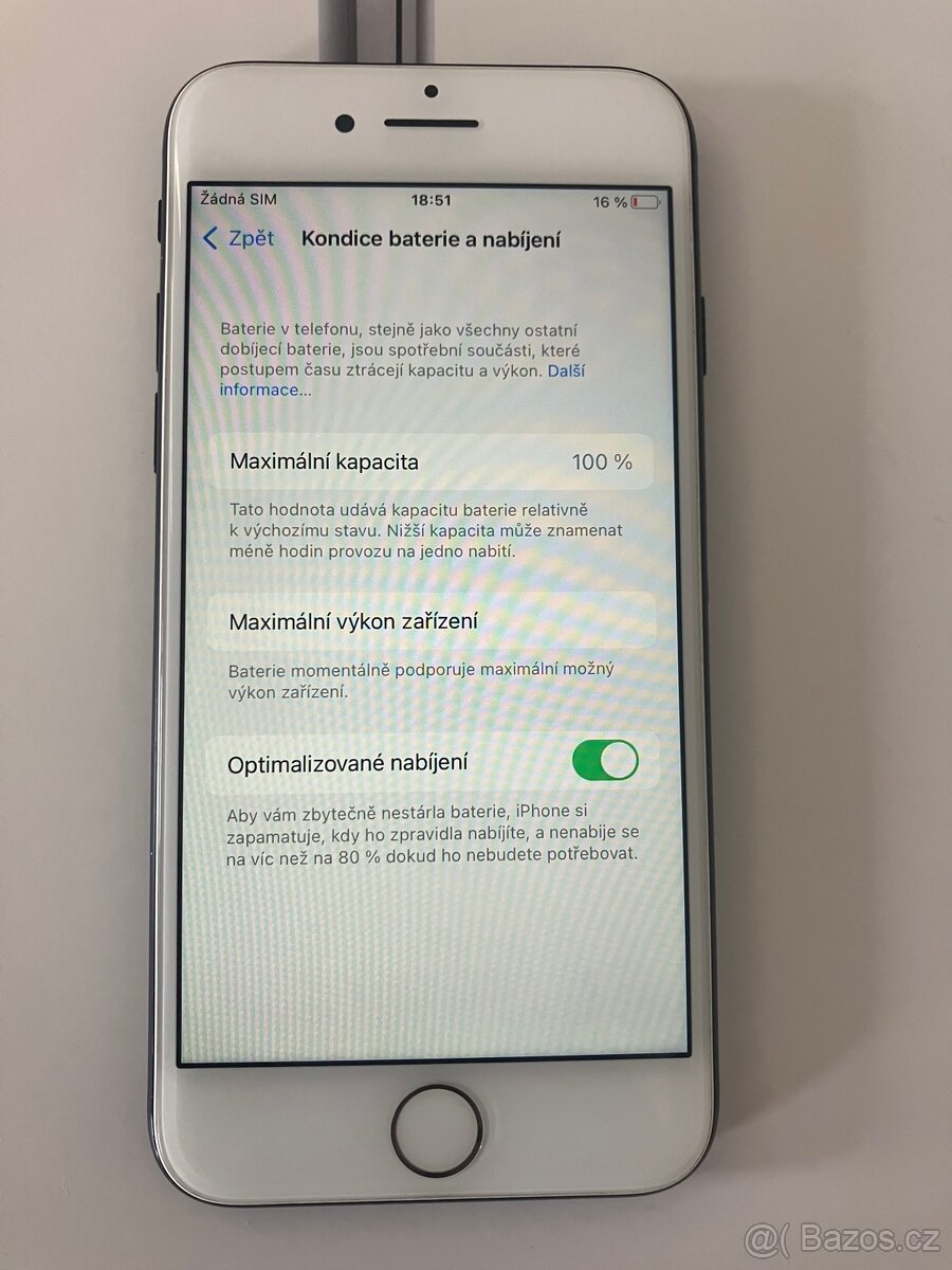 iPhone 8 – 64 GB – Plně funkční