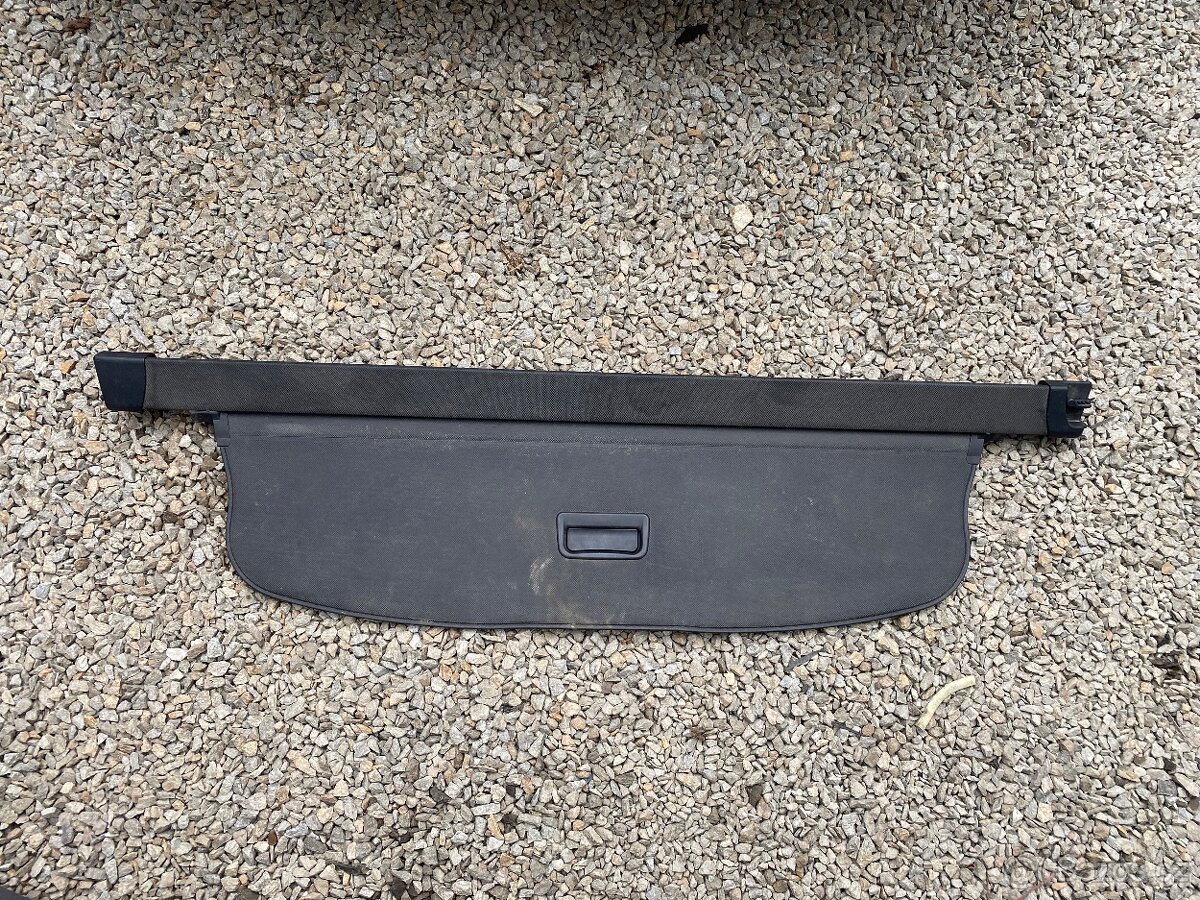 Roleta kufru Audi A4 B8 combi