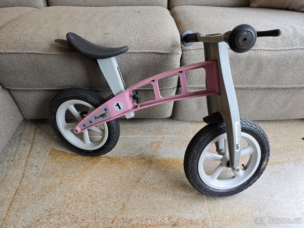 Odrážedlo First Bike