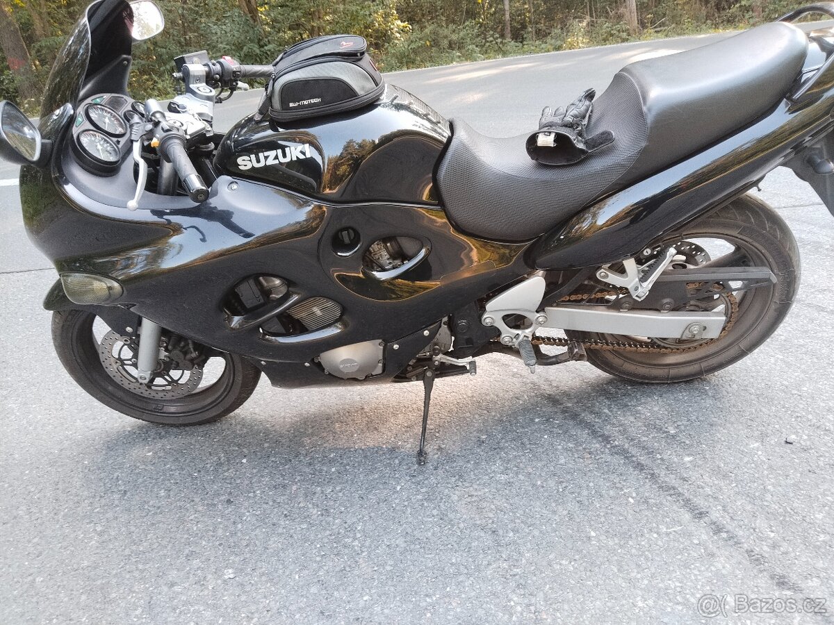 Suzuki GSX-F 750 v tp 25kw