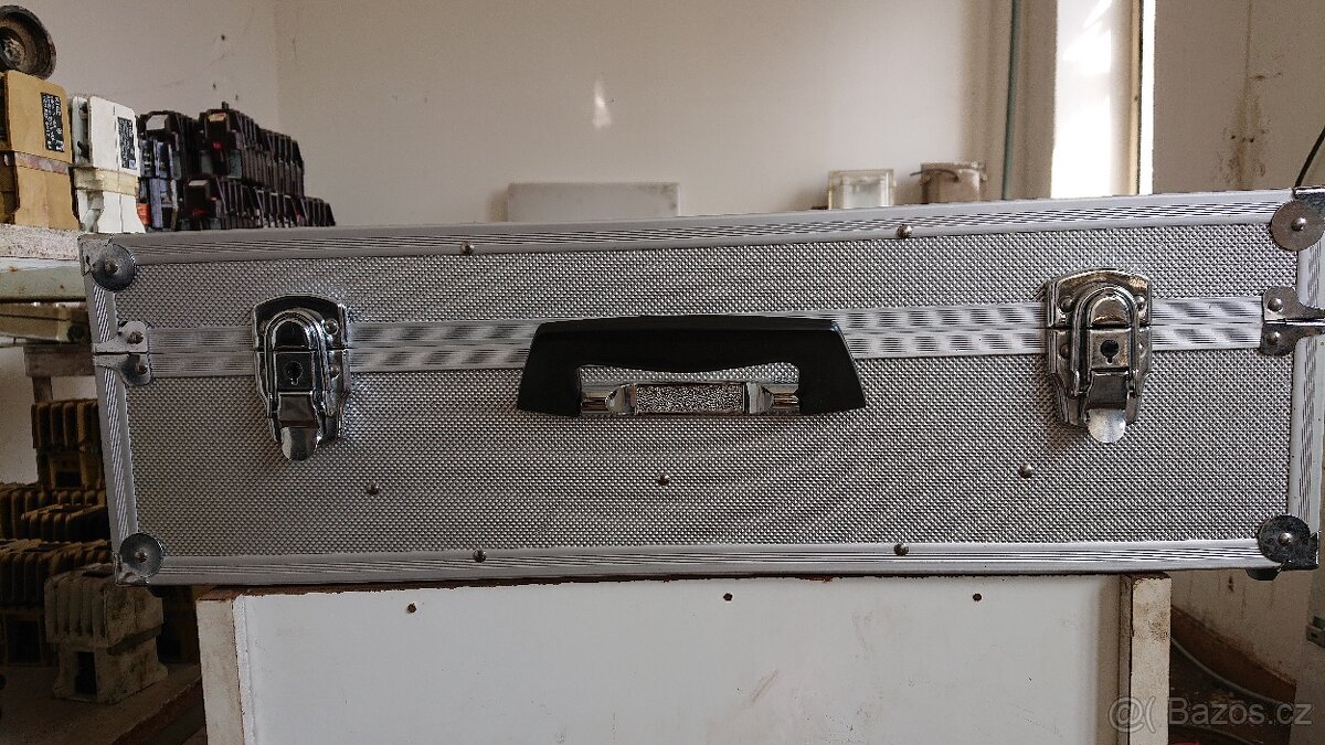 Prodám hliníkové kufry