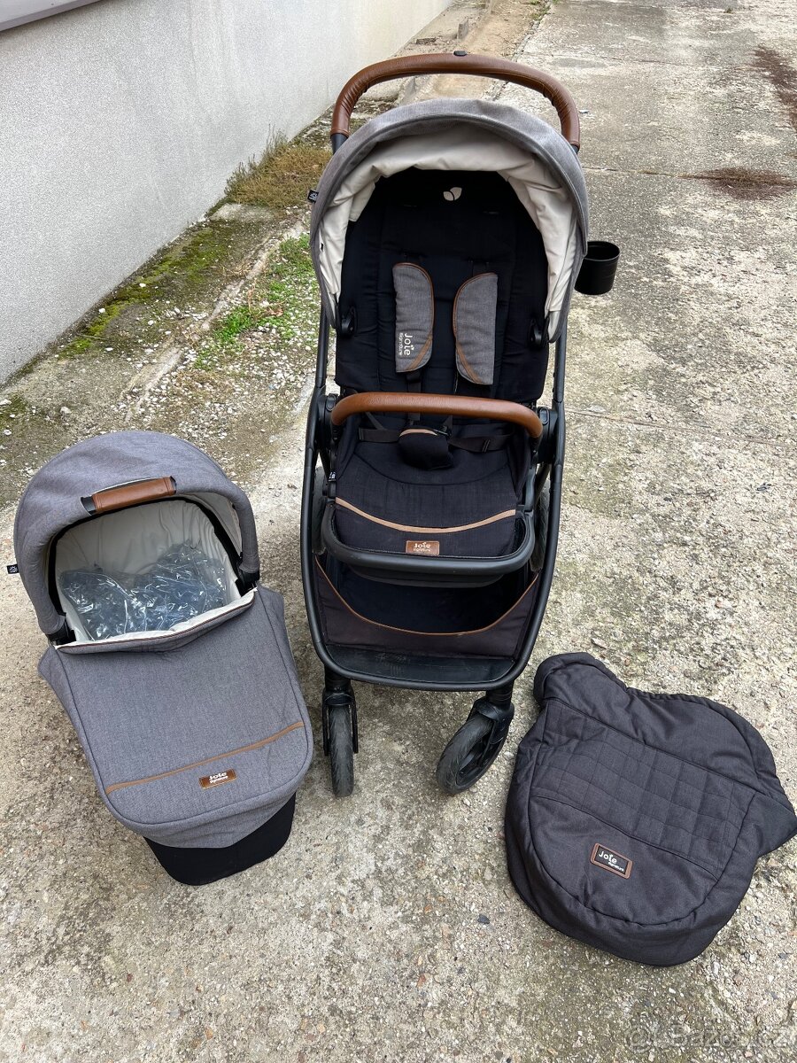 Kočárek Joie Infinit