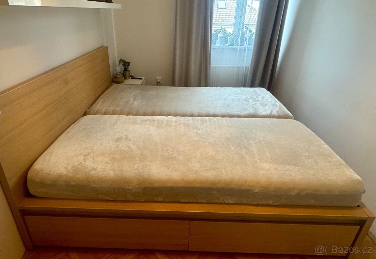 Manželská postel Ikea Malm