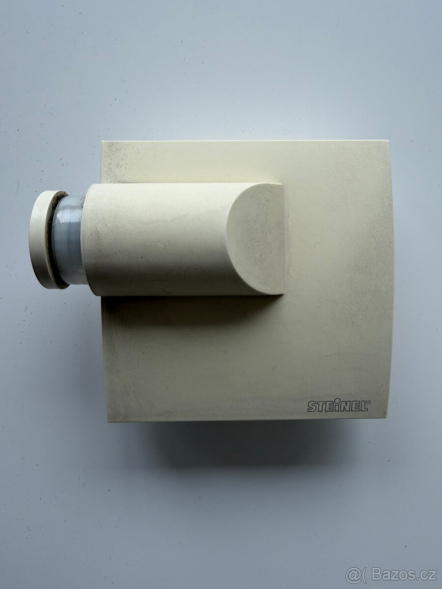 Venkovní pohybové čidlo pro spínání světel Steinel IS NM 360