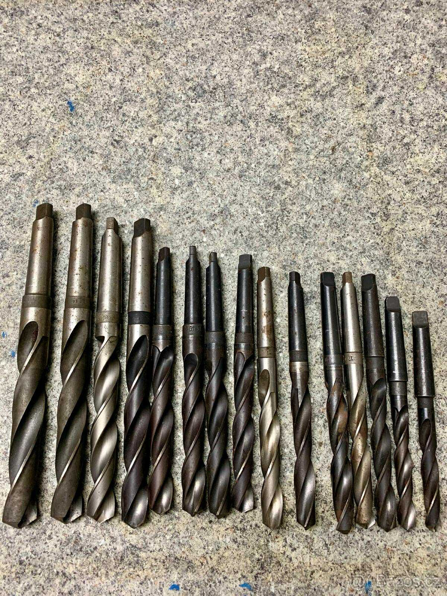 Vrtáky s kuželovou stopkou