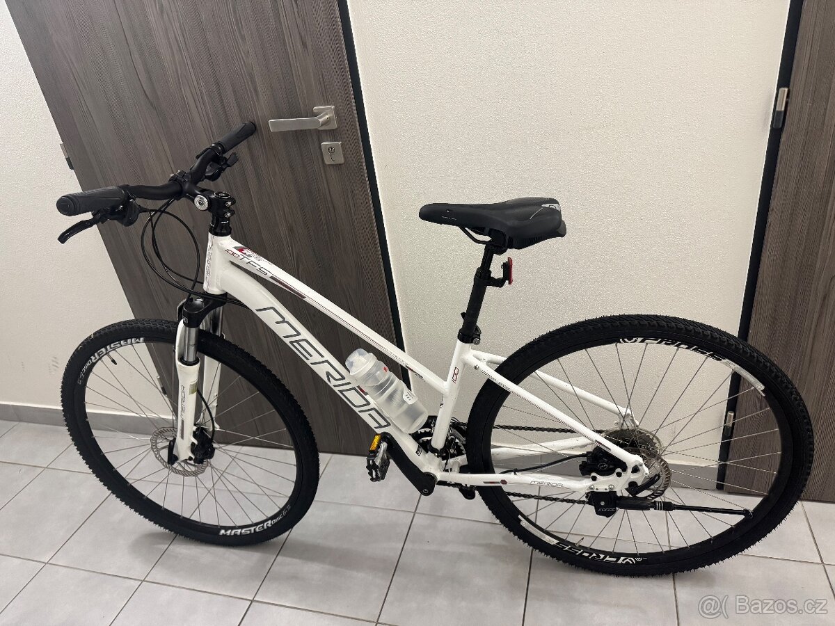 Damske kolo Merida bile