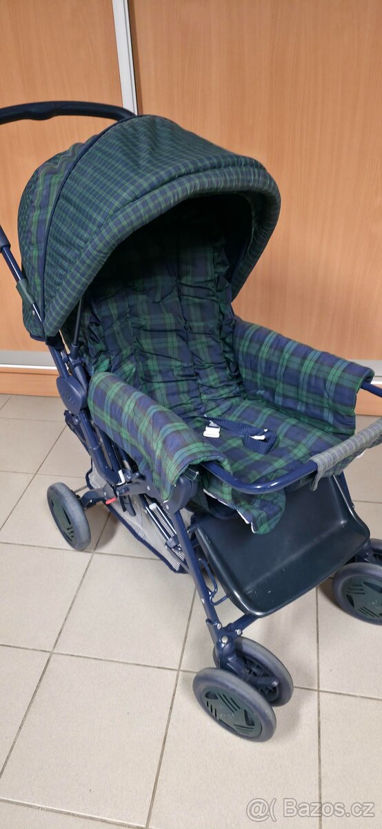 Sportovní kočárek