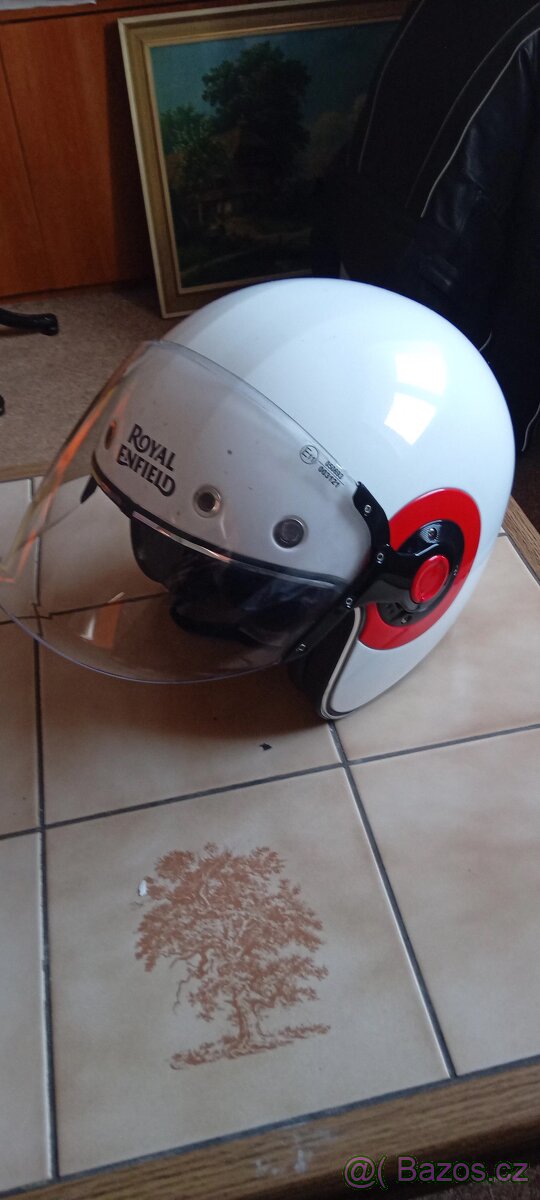 Otevřená Helma Royal Enfield