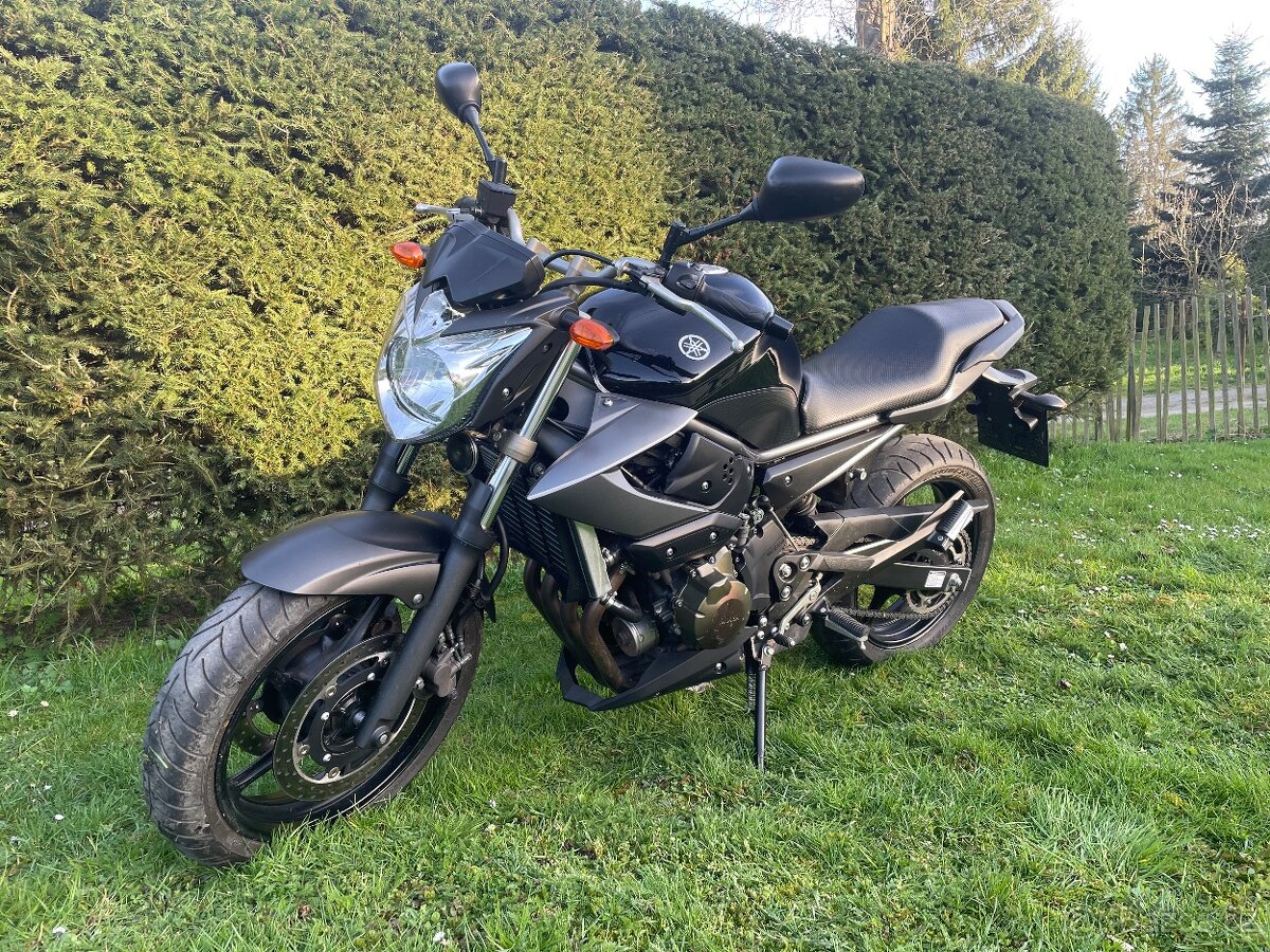 Yamaha XJ6