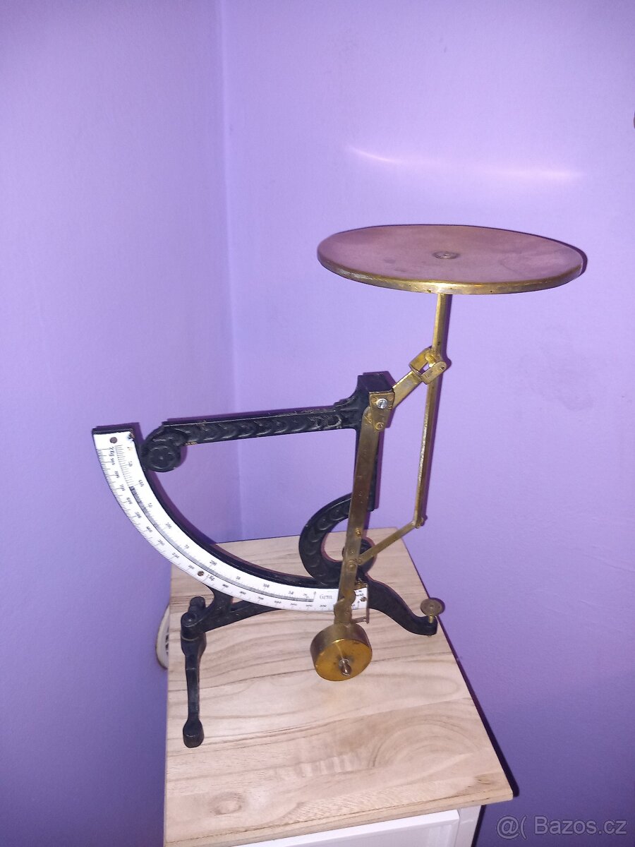 STARÉ VÁHY GRM D.R.G.M. 34 CM 2 KG