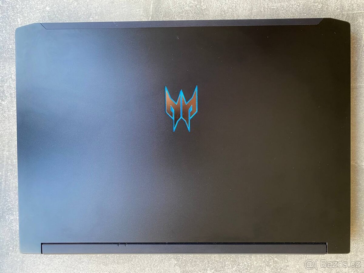 Acer Predator Triton-300
