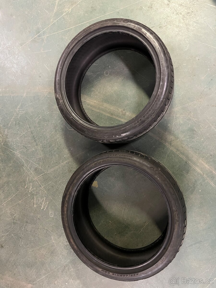 225/40 r19 gumy