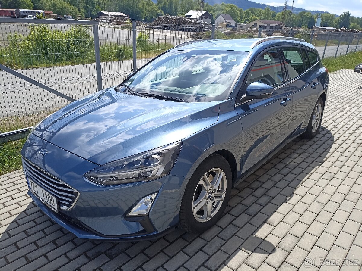 FORD FOCUS KOMBI 1,5TDCI 88KW LED,NAVI