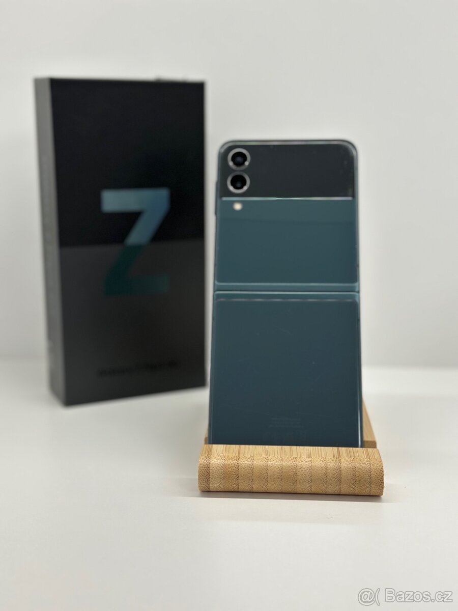 Samsung galaxy Z flip3 5G