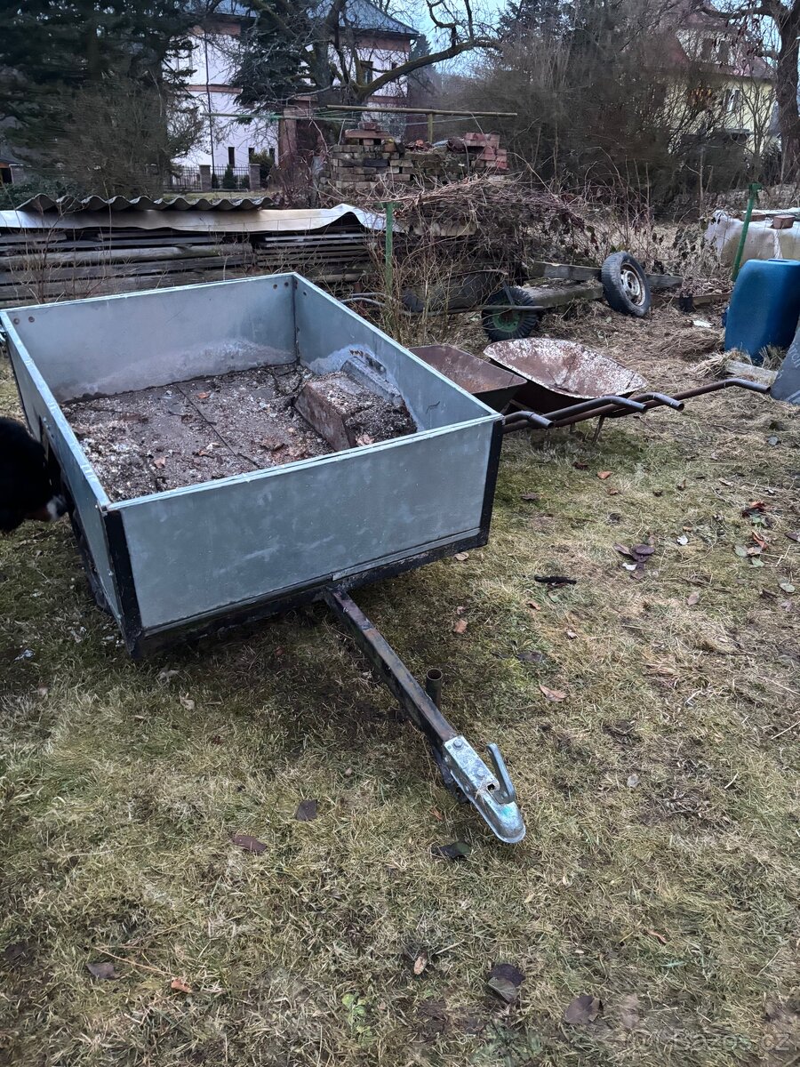Přívěsný vozík za čtyřkolku