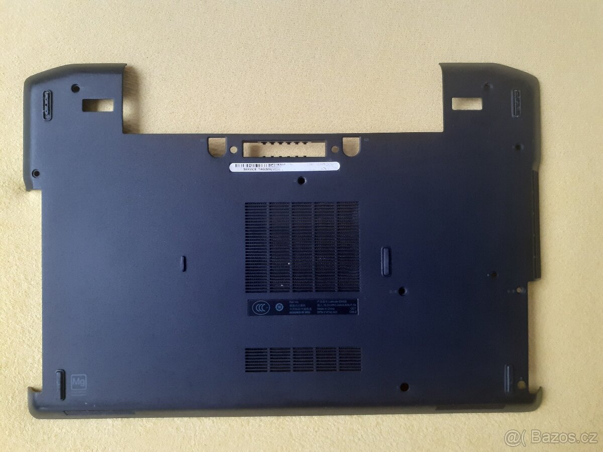 Spodní kryt na Dell Latitude E6420