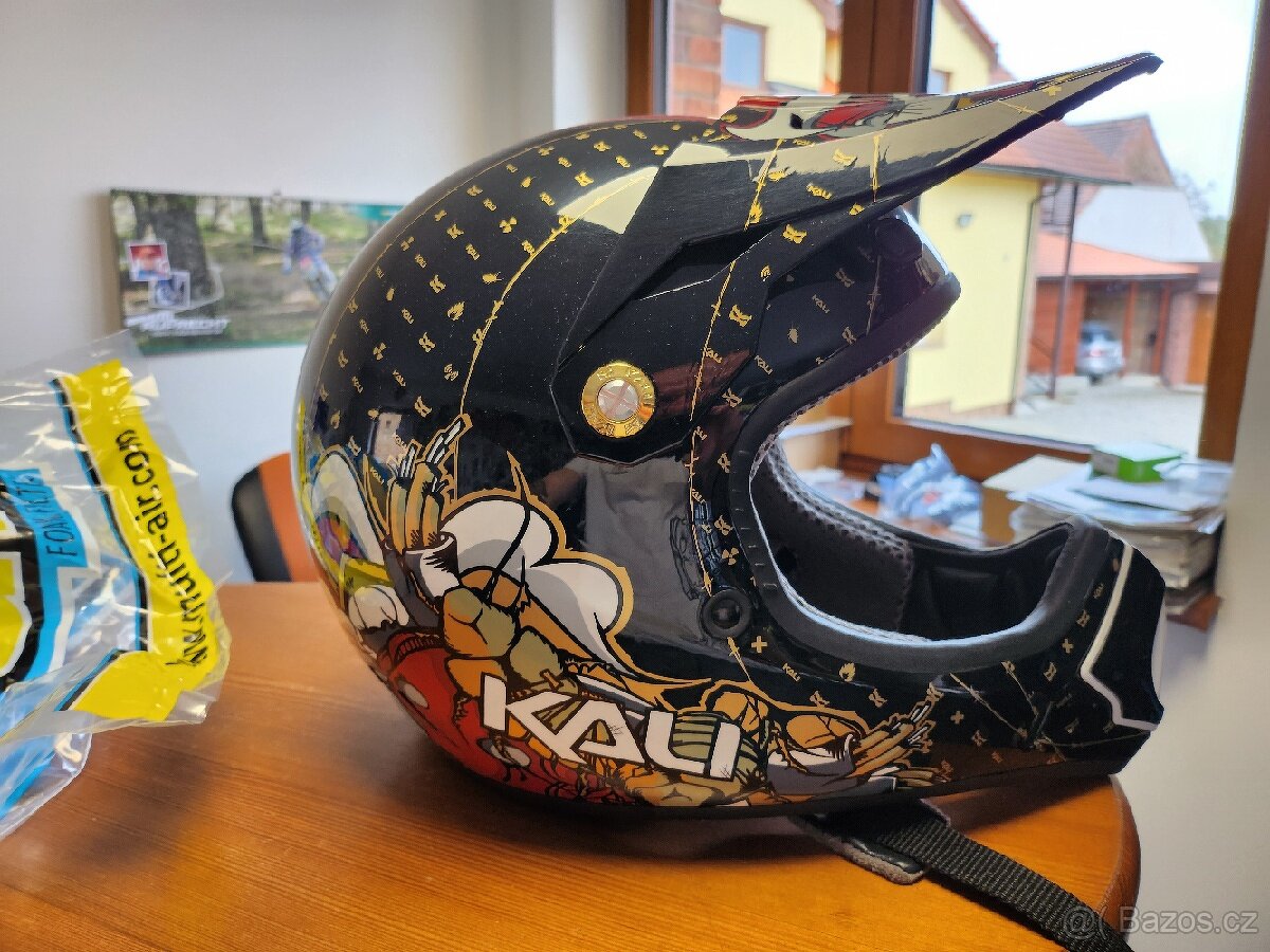 Přilba MX, Enduro od americké firmy Kali