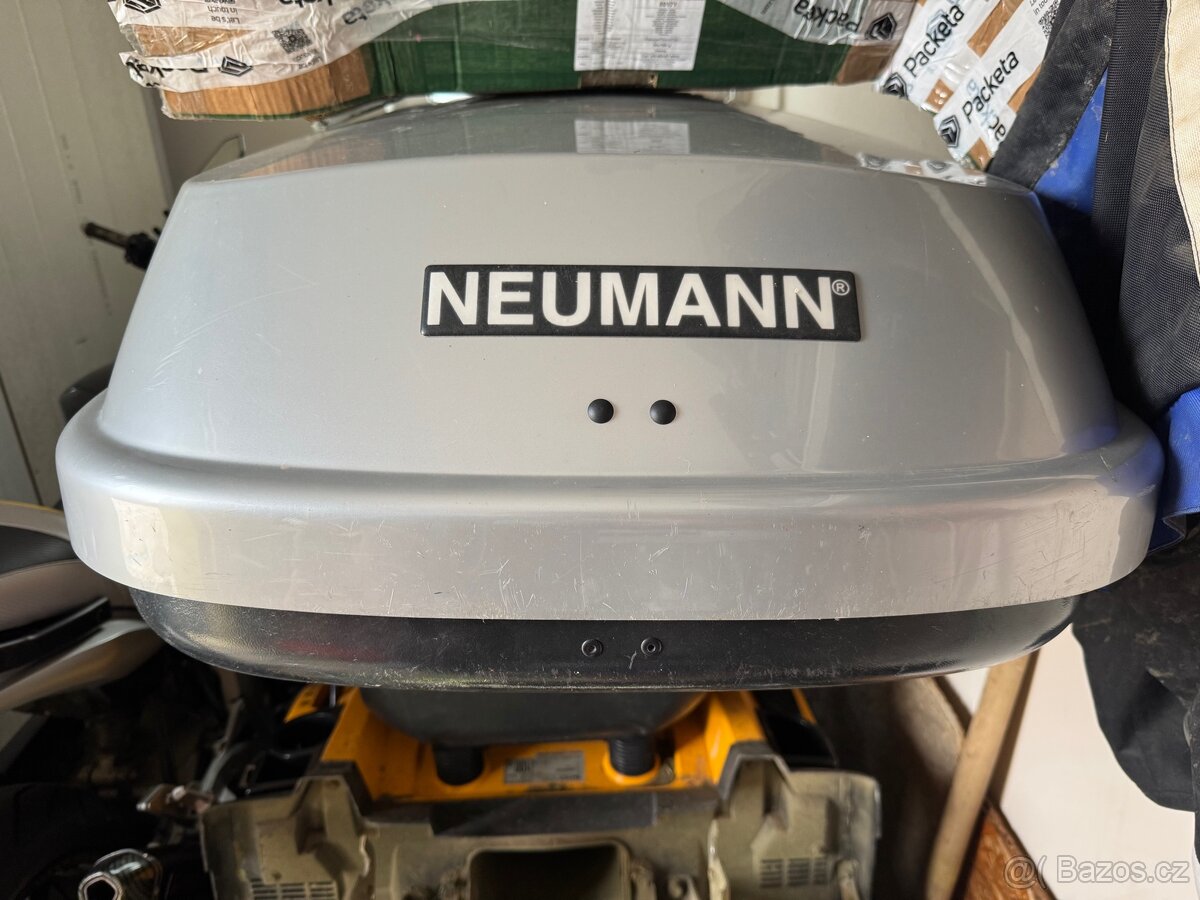 Stresni box/rakev Neumann
