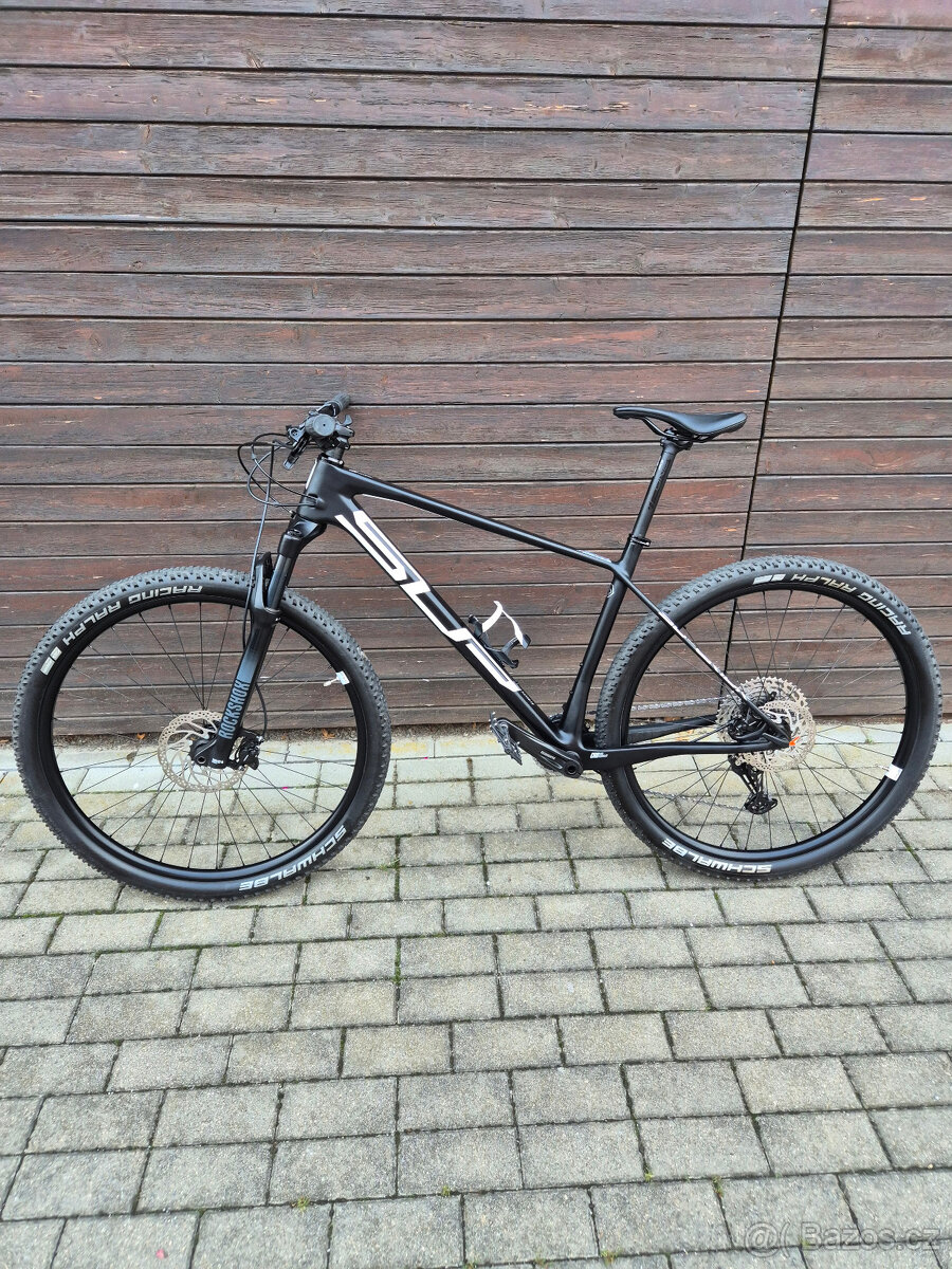 Horské kolo Superior XP 929 / Matte Black/White / 29