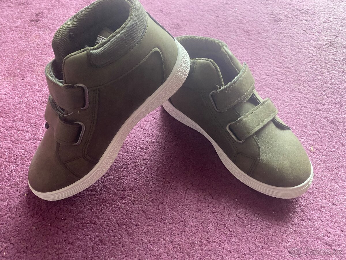 Nové kotníčkové botky 31