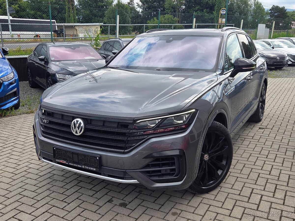 VW Touareg TDi R-Line BLACK STYLE VZDUCH VIRTUAL TAŽNÉ