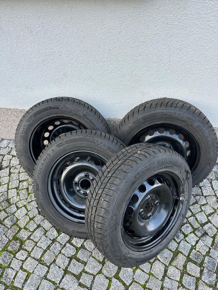 zimní kola Barum 175/65 R14 (4x98) (1500 km)