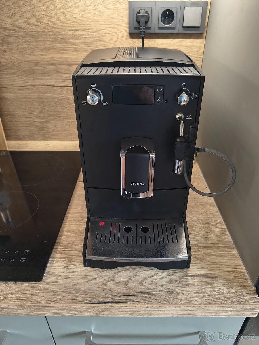 Kávovar NIVONA NICR 520