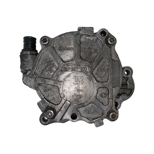 Podtlakové čerpadlo 03L145100F VW Passat B7 r.v. 2012