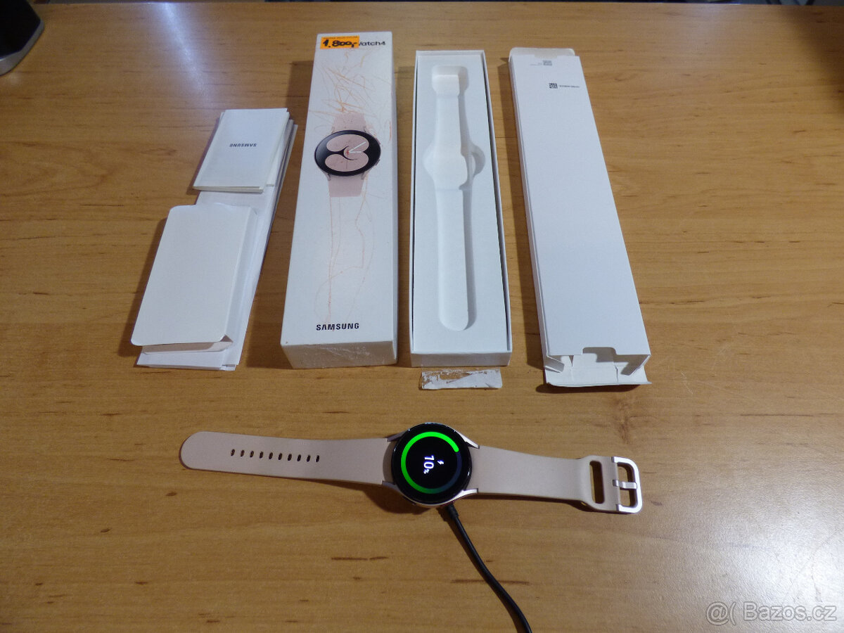 Samsung Galaxy Watch 4 - 40mm růžové