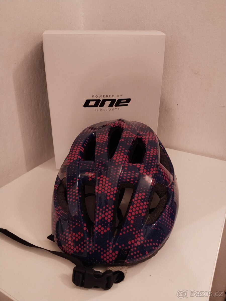 Dívčí cyklistická přilba Rock Machine 52-56 cm