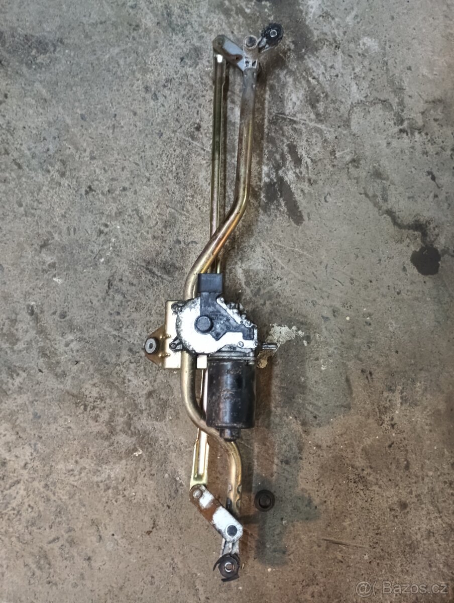 Táhla stěračů transportér T5