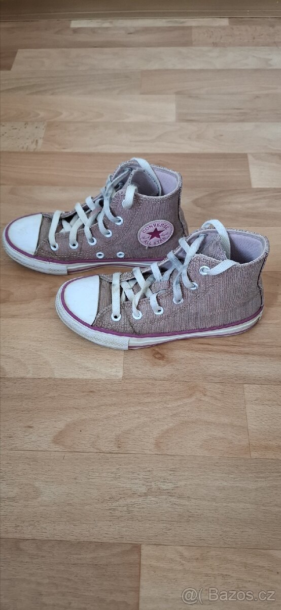 Kotníkáče - Converse All Star