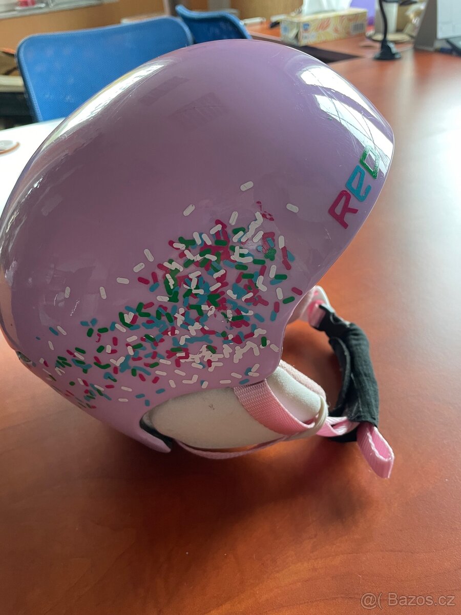 Dívčí lyžařská helma RED