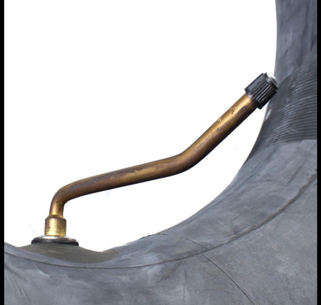 Duše 9,00-20 na Praga S5T, valník